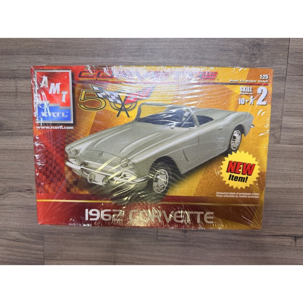 AMT ERTL 1962 Chevrolet Corvette 1:25 Model Kit Started Partial Assembly